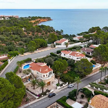 Imposante Ferienvilla Mit Grossem Pool Сasa de vacaciones L'Ampolla